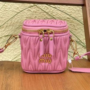 Miu Miu 5NR018 Micro Vanity Case In Matelasse Nappa Leather Cherry