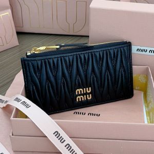Miu Miu 5MB006 Zipper Card Holder In Matelasse Nappa Leather Black