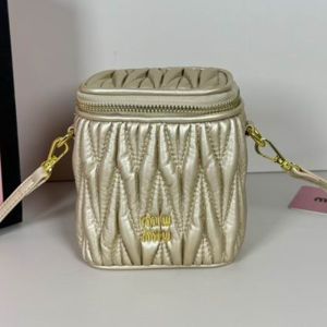 Miu Miu 5NR018 Micro Vanity Case In Matelasse Nappa Leather Gold