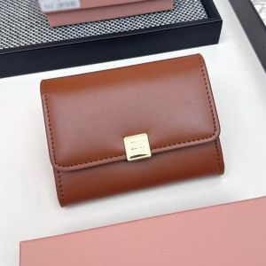 Miu Miu Flap Card Holder In Leather Coffee